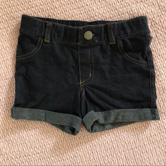 Girls shorts. Size SMALL - Picture 5 of 7